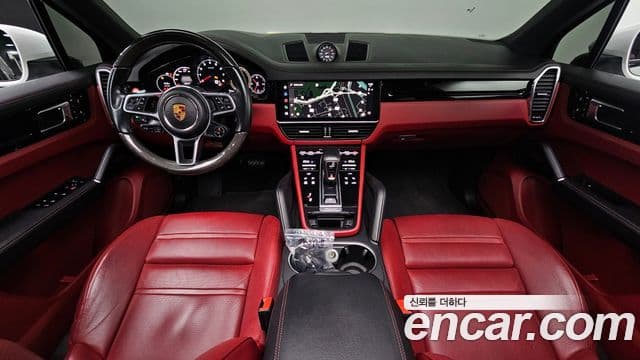 Porsche Cayenne (PO536), 2022 7