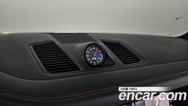 Porsche Cayenne (PO536), 2022 19