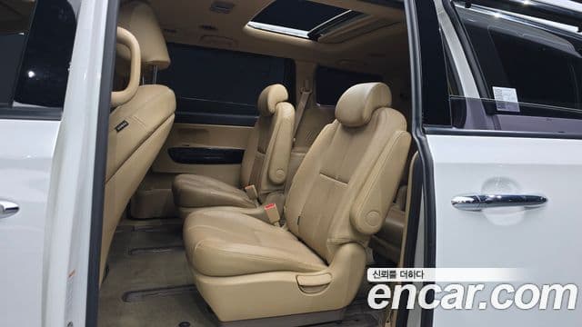 Kia All New Carnival Noblesse, 2017 17