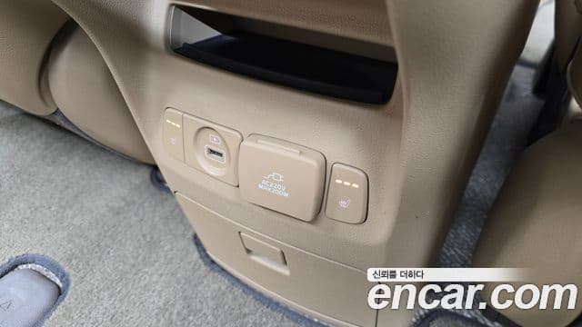 Kia All New Carnival Noblesse, 2017 18