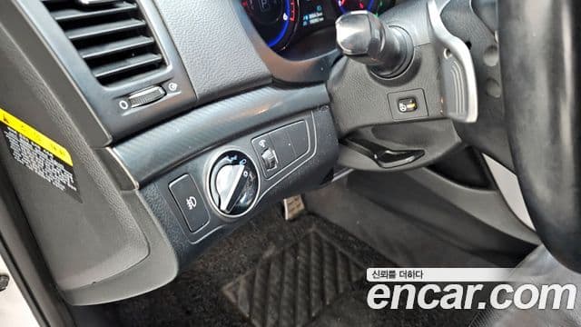 Hyundai i40 살룬 D Spec, 2015 17