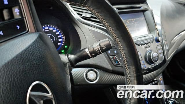 Hyundai i40 살룬 D Spec, 2015 19