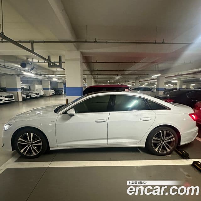 Audi A6 (C8) Premium, 2022 11