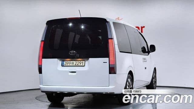 Hyundai Staria Inspiration, 2022 2