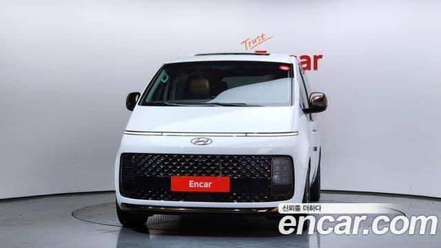 Hyundai Staria Inspiration, 2022 3