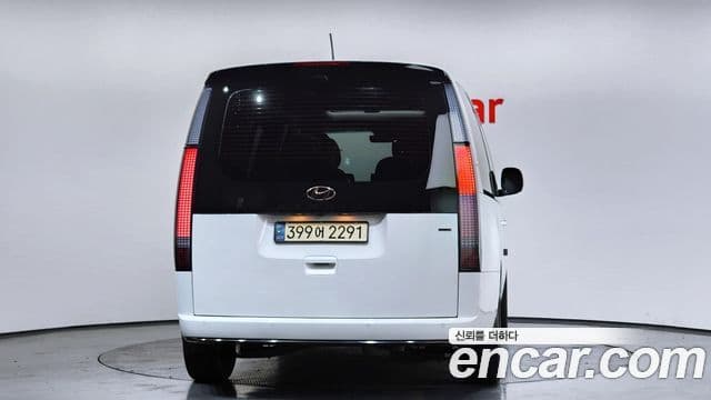 Hyundai Staria Inspiration, 2022 4