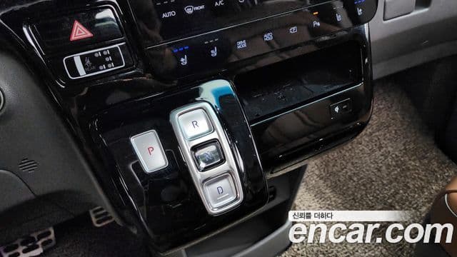 Hyundai Staria Inspiration, 2022 9