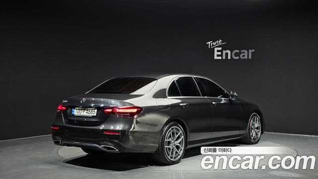 Mercedes-Benz E-класс W213 AMG Line, 2022 2