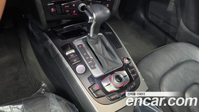 Audi New A4 B8, 2014 9