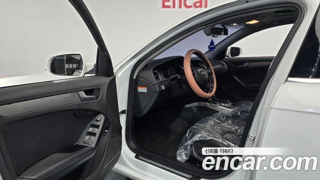 Audi New A4 B8, 2014 10