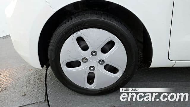 Kia The / новый New Ray Standard, 2022 все фото