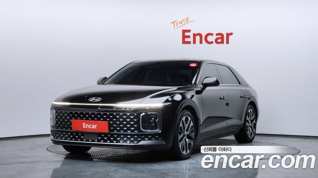 Hyundai Grandeur (GN7) Premium, 2023 1