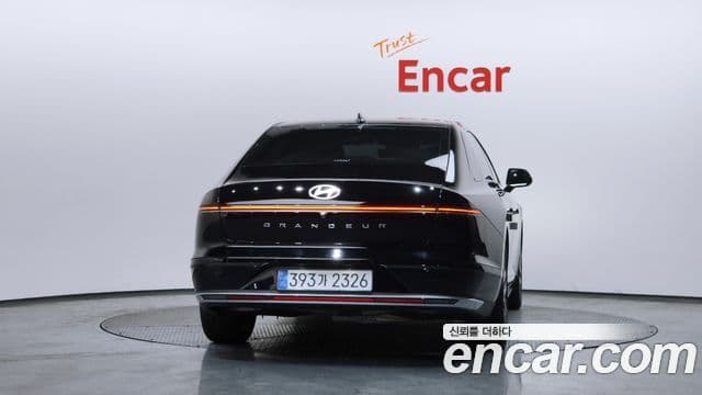 Hyundai Grandeur (GN7) Premium, 2023 4