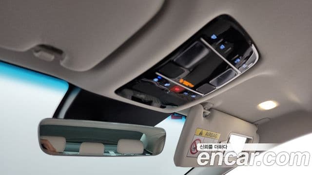 Hyundai Grandeur (GN7) Premium, 2023 18