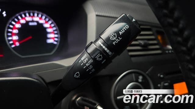 KG모빌리티(SsangYong) Korando Sport Club, 2015 18