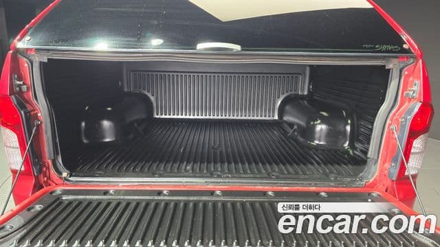 KG모빌리티(SsangYong) Korando Sport Club, 2015 20