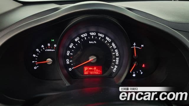 Kia Sportage R топовая версия, 2011 8