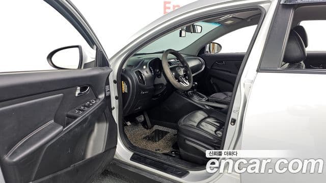 Kia Sportage R топовая версия, 2011 10