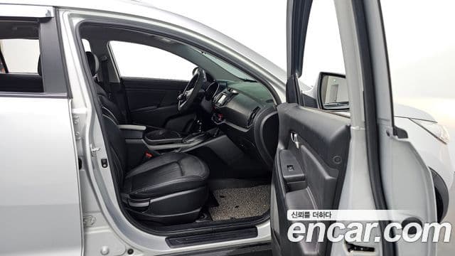 Kia Sportage R топовая версия, 2011 11