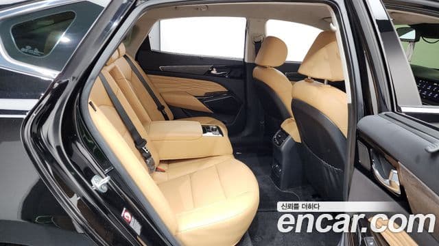 Kia K7 Premier гибрид Signature, 2020 12