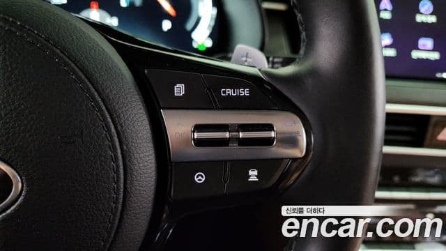 Kia K7 Premier гибрид Signature, 2020 17