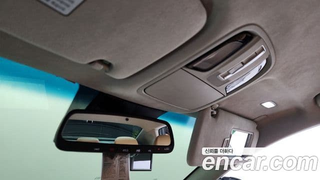 Kia K7 Premier гибрид Signature, 2020 19