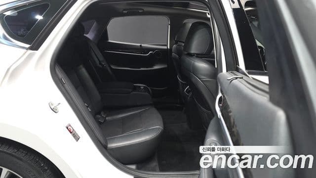 Hyundai Grandeur IG 3.0 LPi Modern (арендный автомобиль), 2019 12