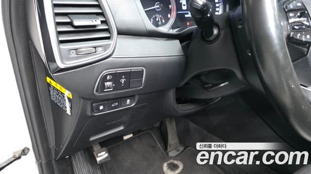 Hyundai Grandeur IG 3.0 LPi Modern (арендный автомобиль), 2019 14