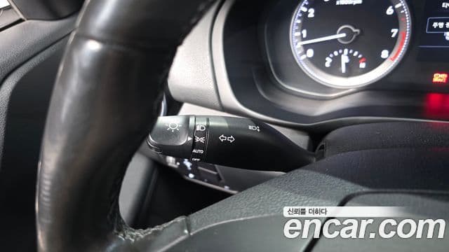 Hyundai Grandeur IG 3.0 LPi Modern (арендный автомобиль), 2019 17