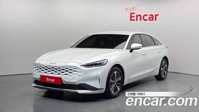 Kia K8 гибрид Noblesse Light, 2022 1