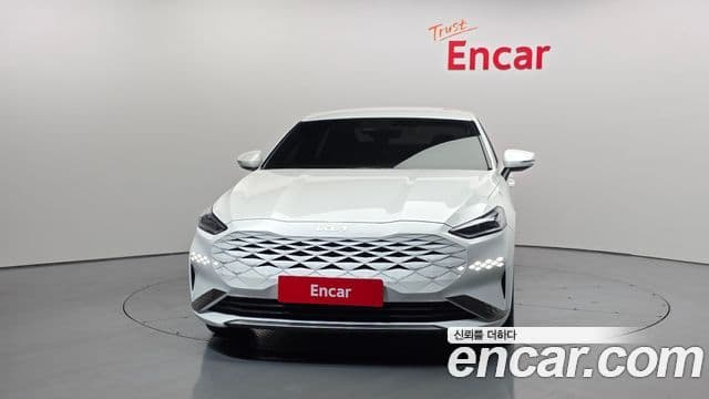 Kia K8 гибрид Noblesse Light, 2022 3