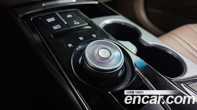 Kia K8 гибрид Noblesse Light, 2022 9