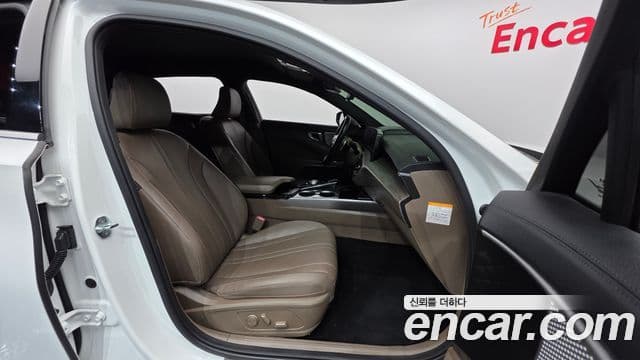 Kia K8 гибрид Noblesse Light, 2022 10