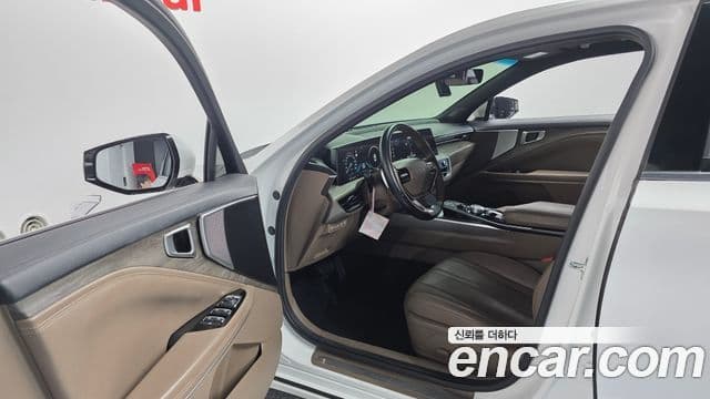 Kia K8 гибрид Noblesse Light, 2022 11