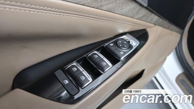 Kia K8 гибрид Noblesse Light, 2022 12