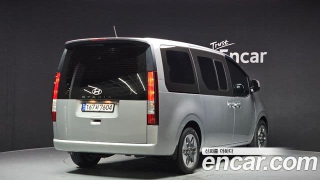 Hyundai Staria Modern, 2025 2
