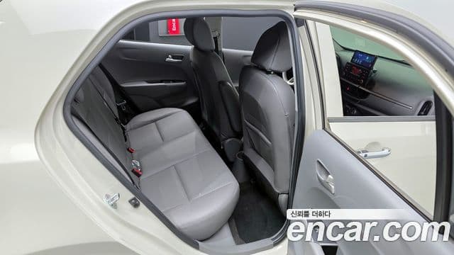 Kia Morning Urban (JA) Prestige, 2021 12