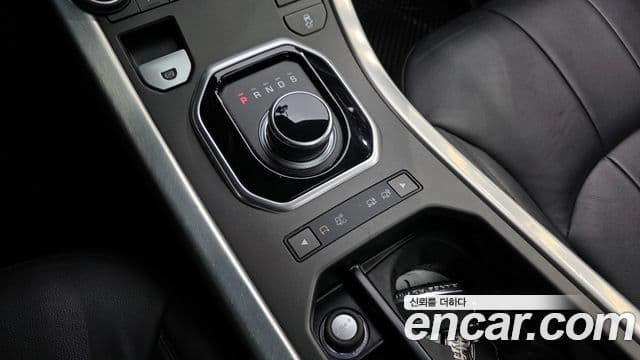 Land Rover Range Rover Evoque 2.0 TD4 SE, 2018 9