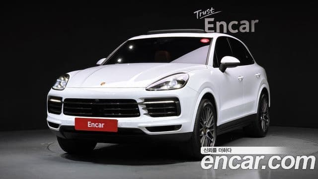 Porsche Cayenne (PO536), 2022 1