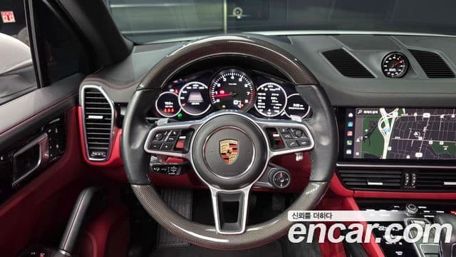 Porsche Cayenne (PO536), 2022 13