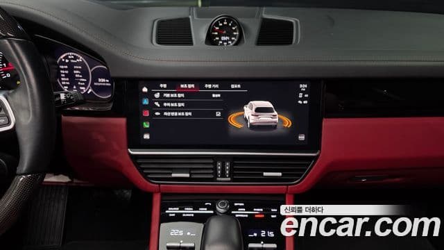 Porsche Cayenne (PO536), 2022 15