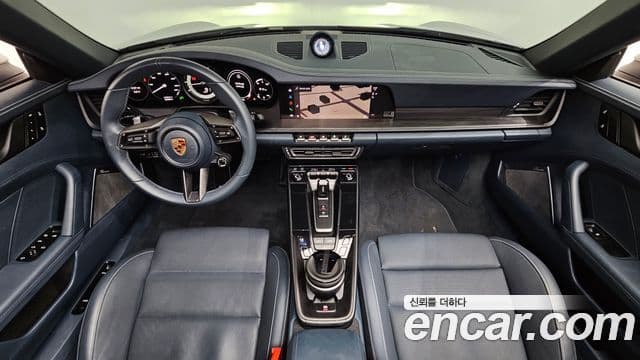 Porsche 911 (992) Carrera 4 GTS кабриолет, 2023 7