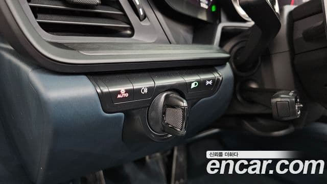 Porsche 911 (992) Carrera 4 GTS кабриолет, 2023 15