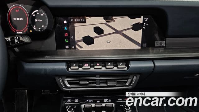 Porsche 911 (992) Carrera 4 GTS кабриолет, 2023 17