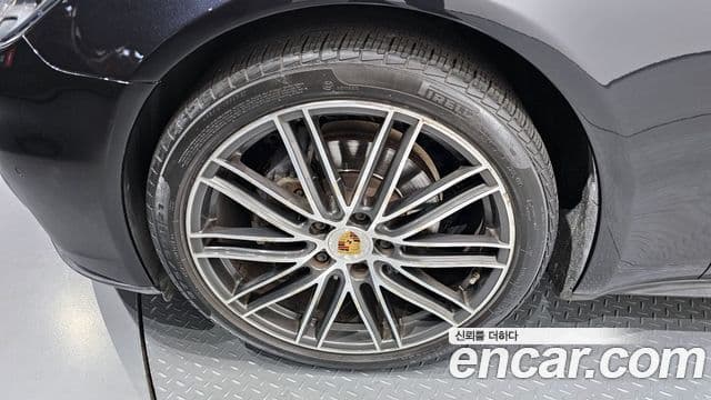 Porsche Panamera (971), 2018 все фото