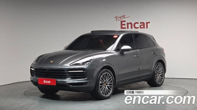 Porsche Cayenne (PO536), 2020 1