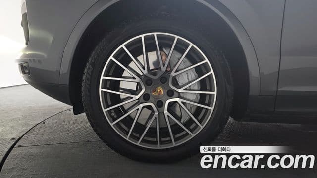 Porsche Cayenne (PO536), 2020 все фото