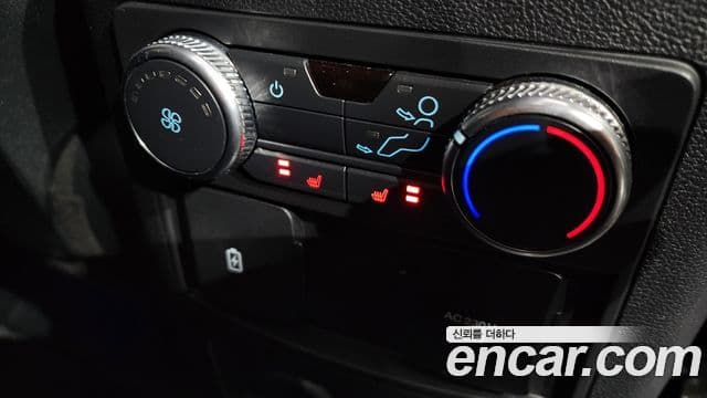 Ford Explorer 6세대 2.3 Limited 4WD, 2020 19