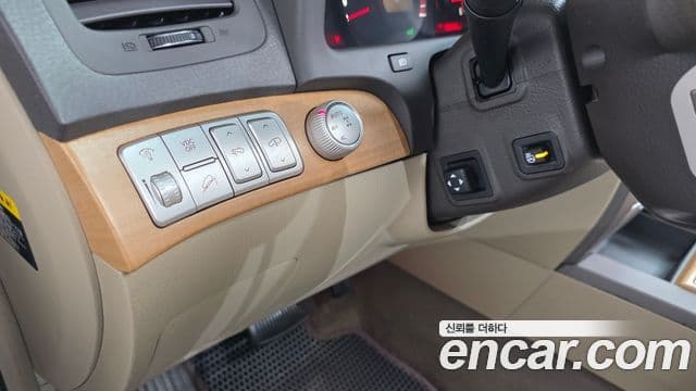 Kia Mohave 4WD KV300, 2012 14