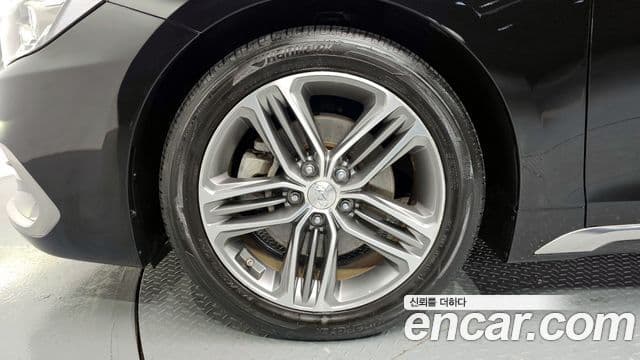 Hyundai Grandeur IG Premium, 2018 все фото